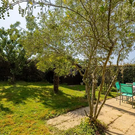 Holiday home Maison La Mouette Proche Golf Pornic