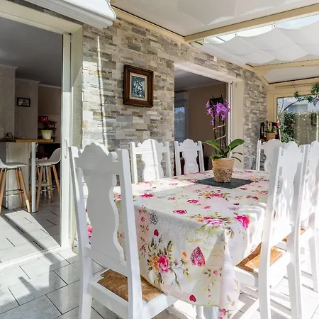 Holiday home Maison La Mouette Proche Golf